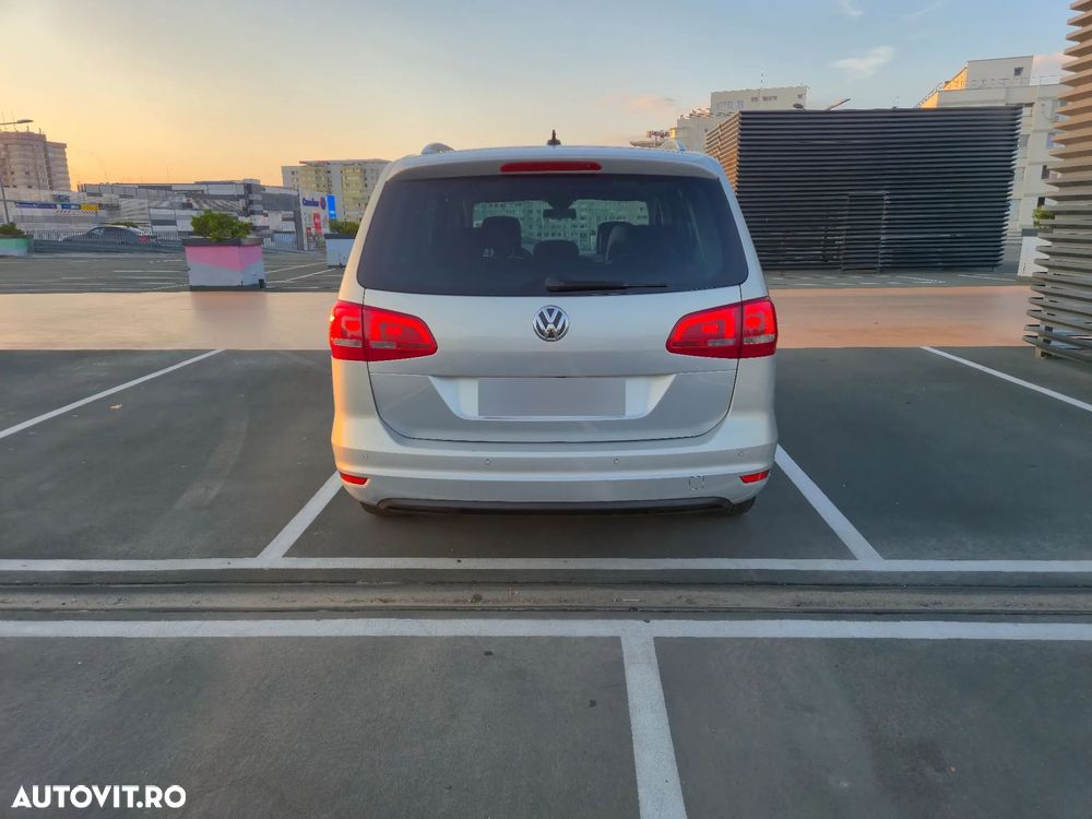 Volkswagen Sharan 2.0 TDI DSG Highline - 6
