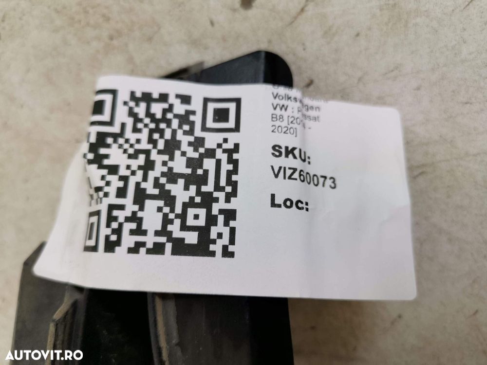Grila Inferioara Volkswagen VW  Passat B8 2014 2015 2016 2017 2018 201 - 8