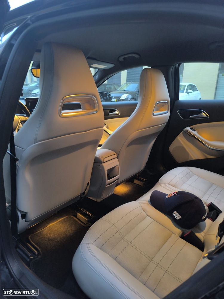 Mercedes-Benz A 180 BlueEFFICIENCY Edition Style - 16