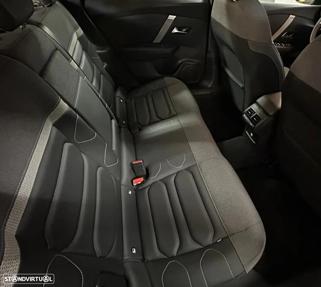 Citroën C4 1.2 PureTech Plus EAT8 - 22