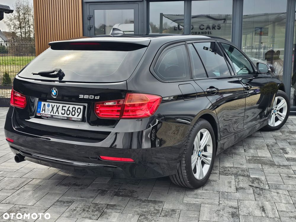 BMW Seria 3 320d DPF Edition Sport - 3