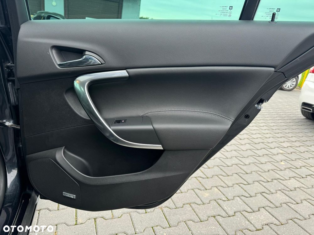 Opel Insignia 2.0 CDTI Automatik - 21