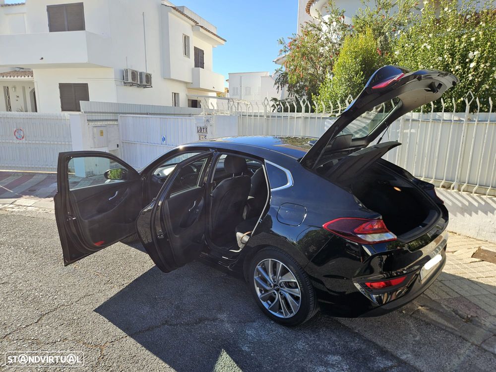 Hyundai i30 Fastback 1.0 T-GDi Style+Sens.Frt.+CI - 7