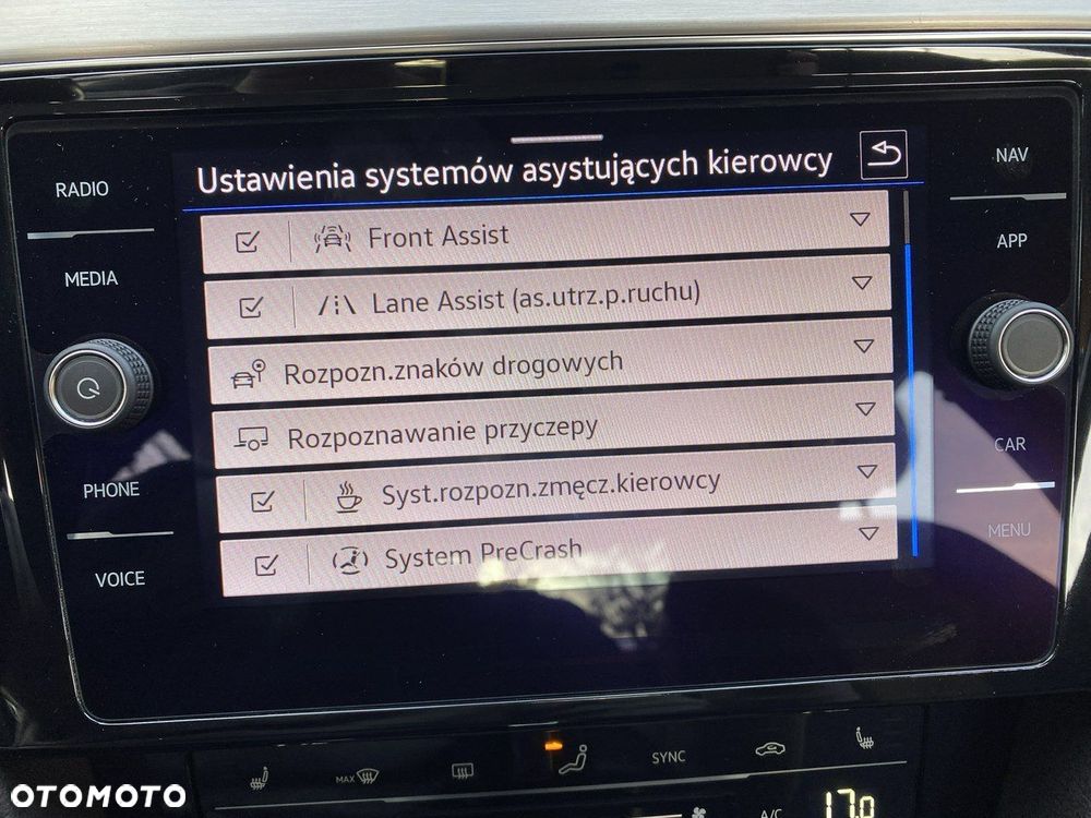 Volkswagen Passat 1.5 TSI EVO Elegance DSG - 25