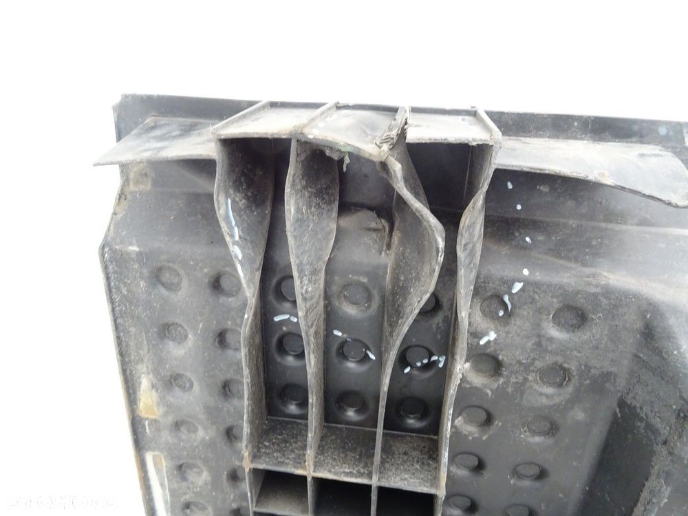 PODSTAWA AKUMULATORA  RENAULT TRUCKS T 2013 - 2022 460P LOW 338 kW [460 KM] 6x2 2013 - 5