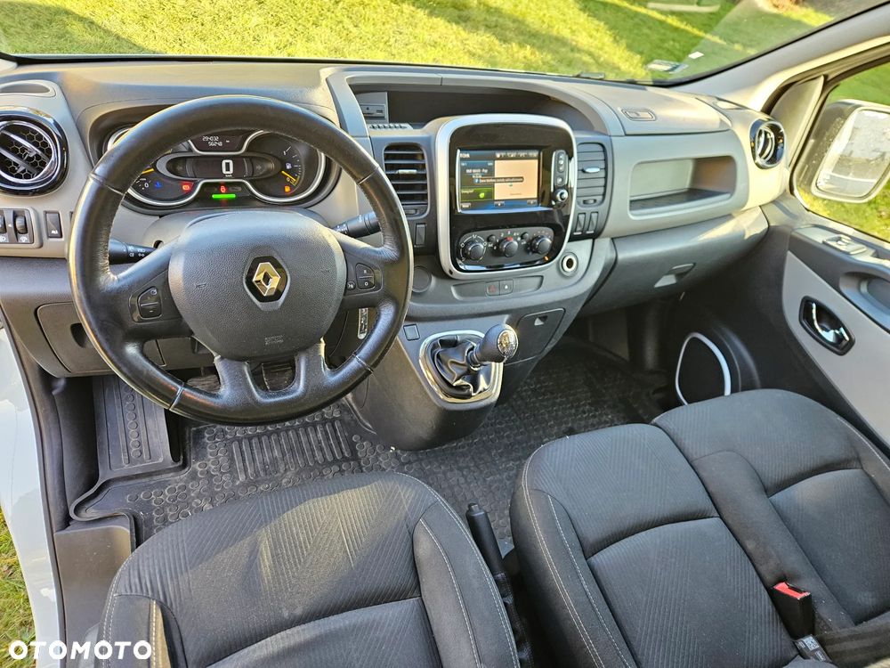 Renault Trafic - 18