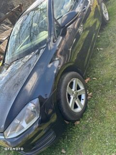 Volkswagen Golf 1.6 TDI DPF Comfortline - 18