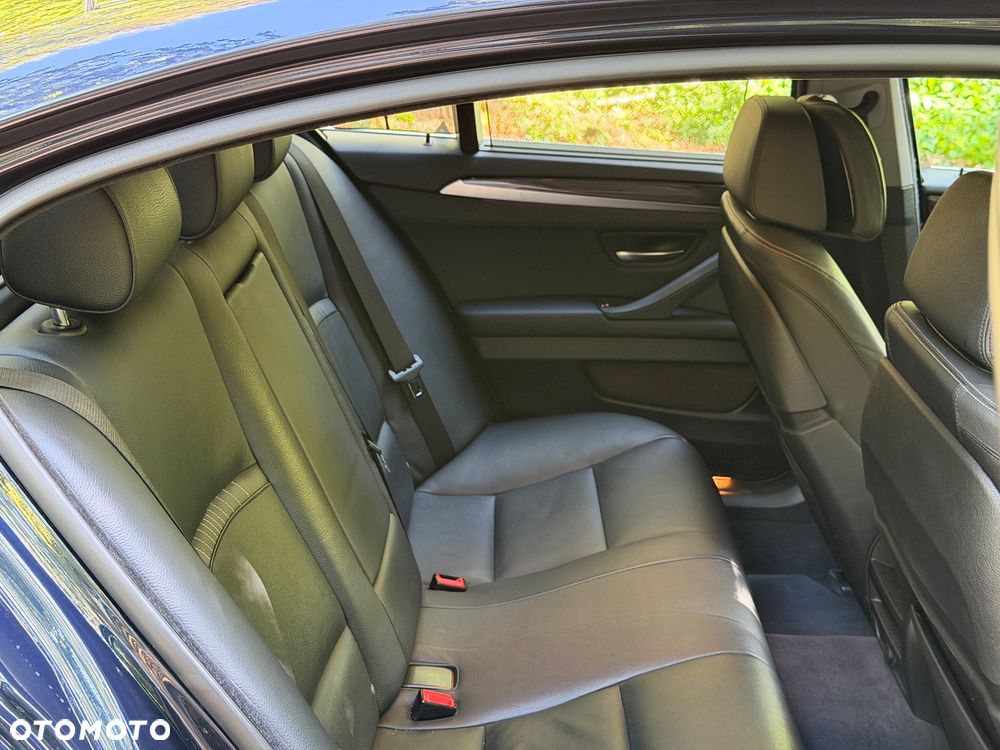 BMW Seria 5 520d Efficient Dynamics Edition Luxury Line - 14