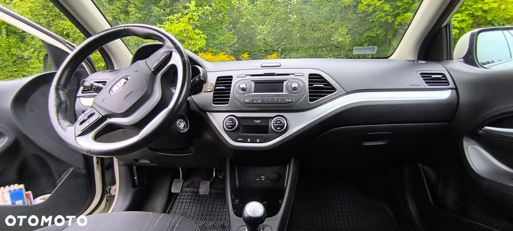 Kia Picanto - 11