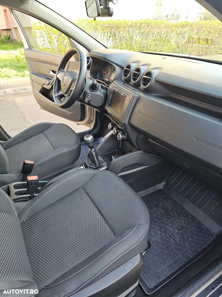 Dacia Duster 1.6 SCe 4WD Comfort - 12