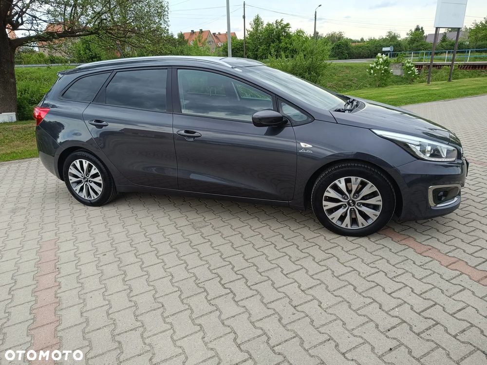 Kia Ceed 1.6 CRDi XL - 11