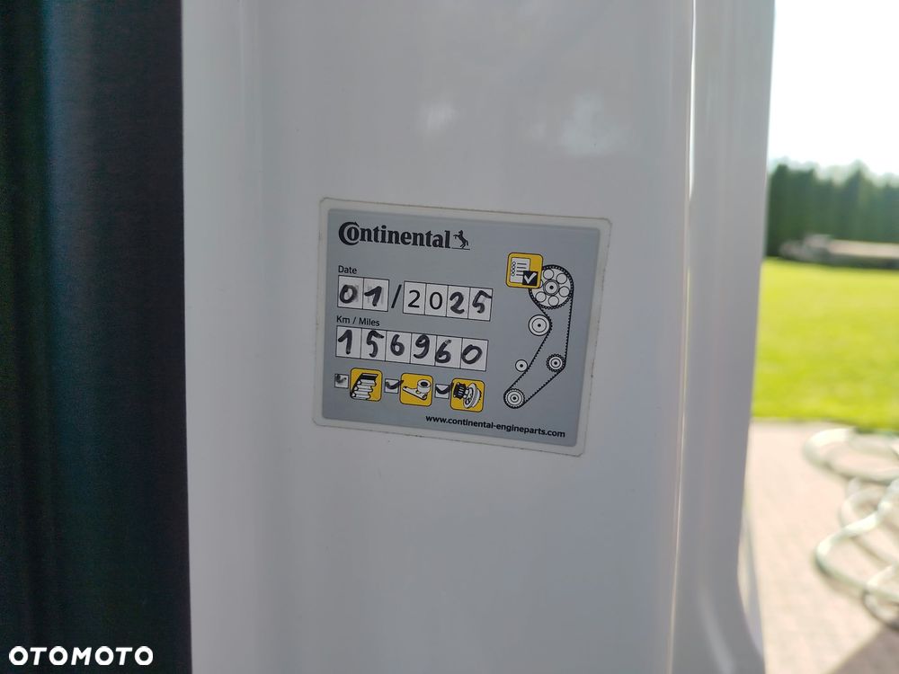 Volkswagen CRAFTER - 32