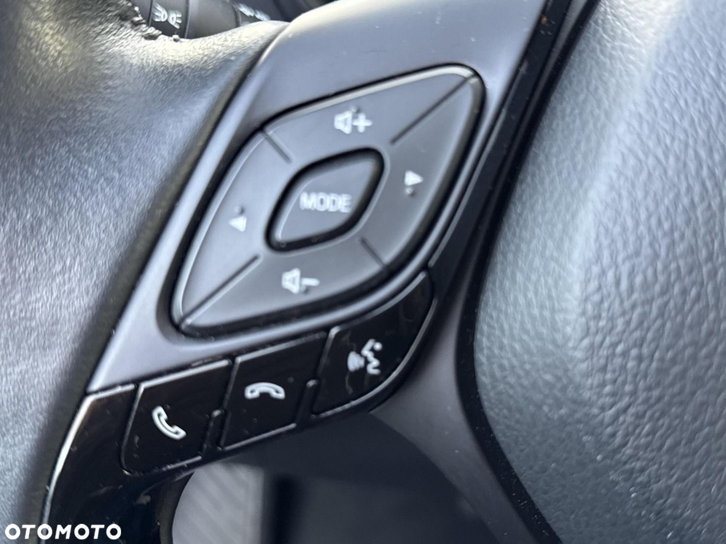 Toyota C-HR 2.0 Hybrid Style - 17