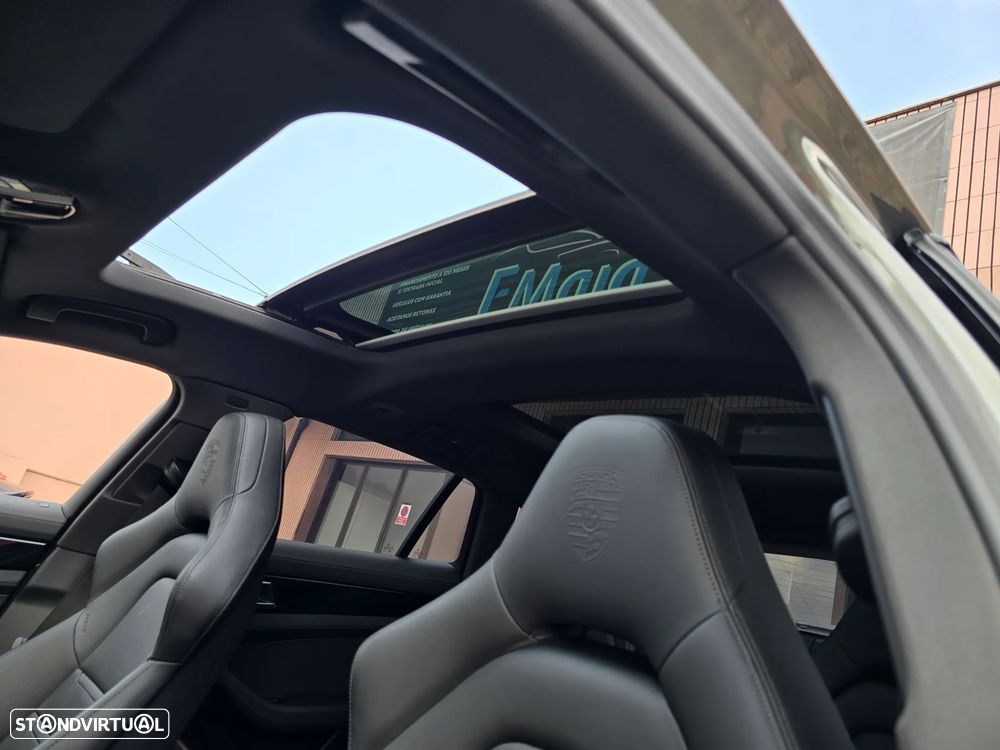 Porsche Panamera 4S E-Hybrid - 15