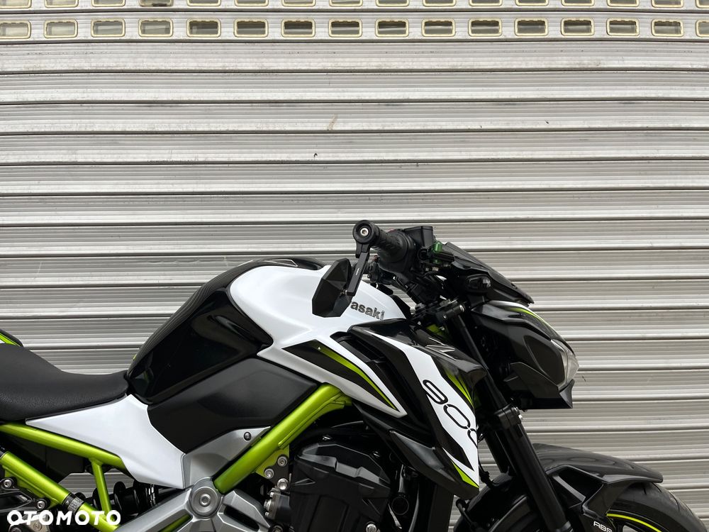 Kawasaki Z 900 - 17