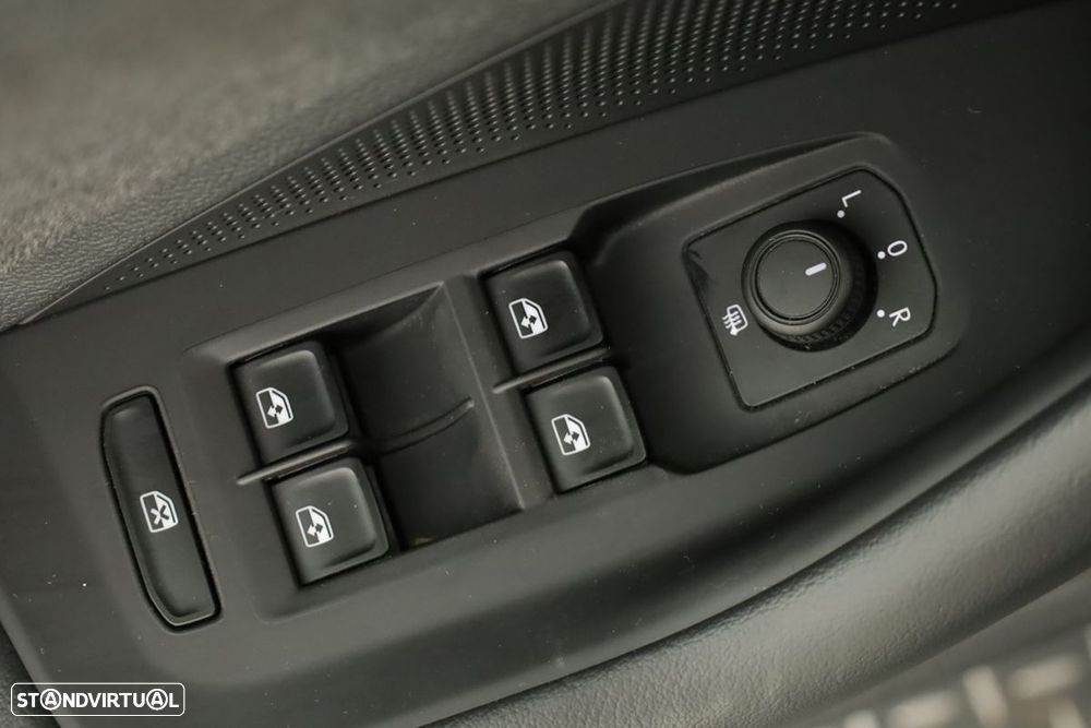 VW Passat Variant 1.5 TSI eHybrid DSG - 20