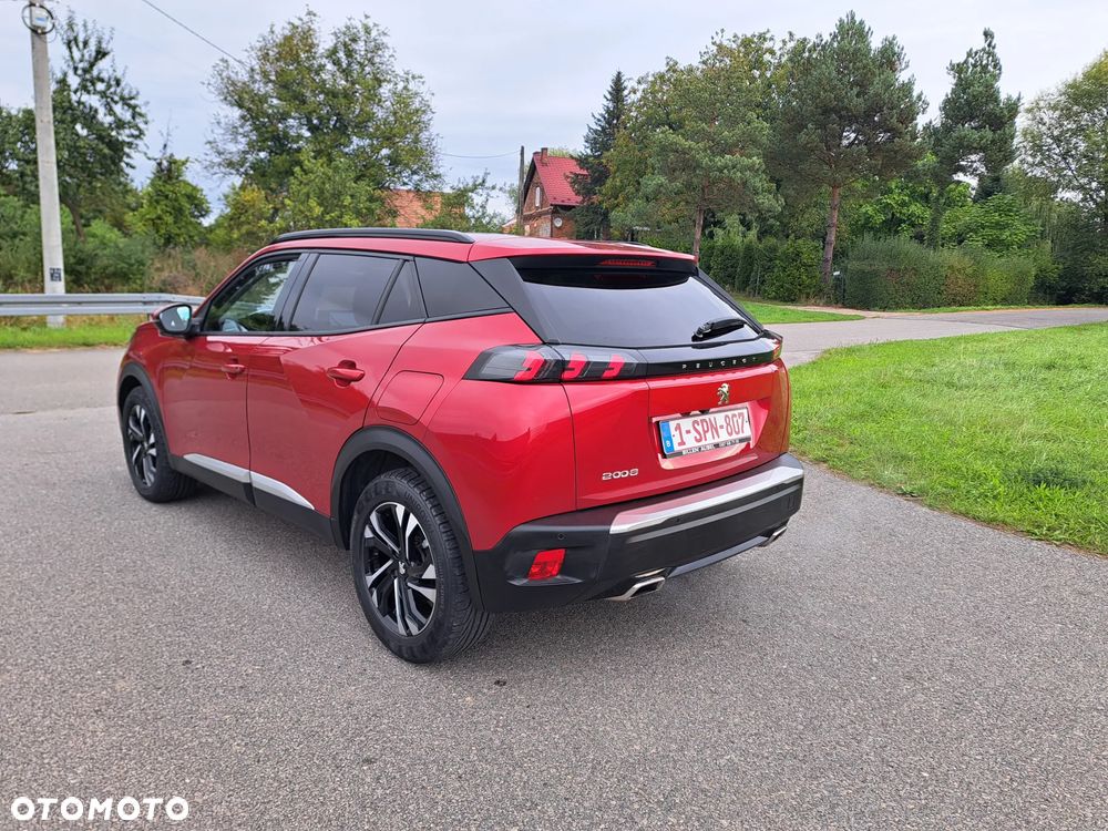 Peugeot 2008 1.2 Pure Tech GPF Allure S&S EAT6 - 11