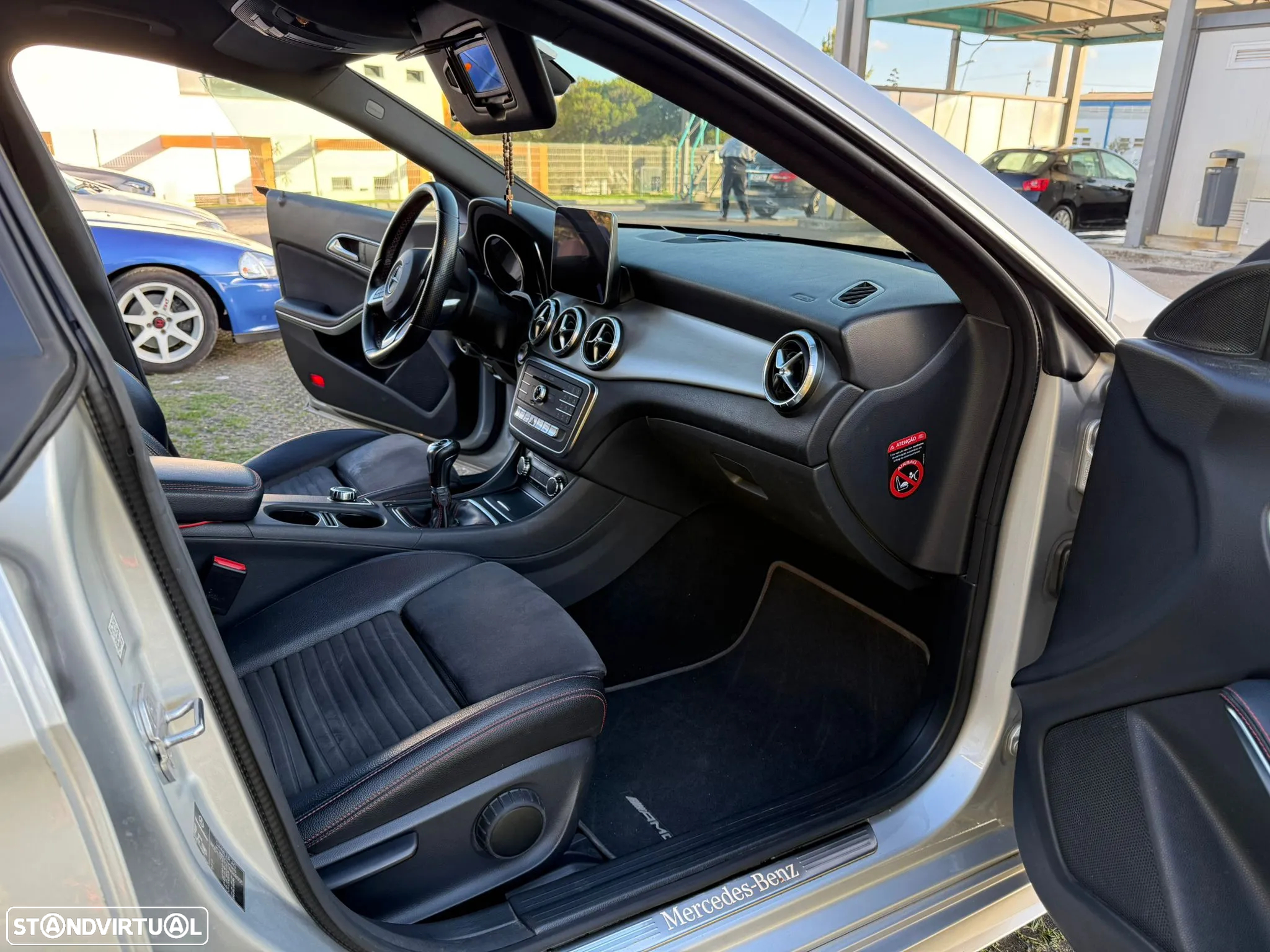 Mercedes-Benz CLA 180 d AMG Line - 18