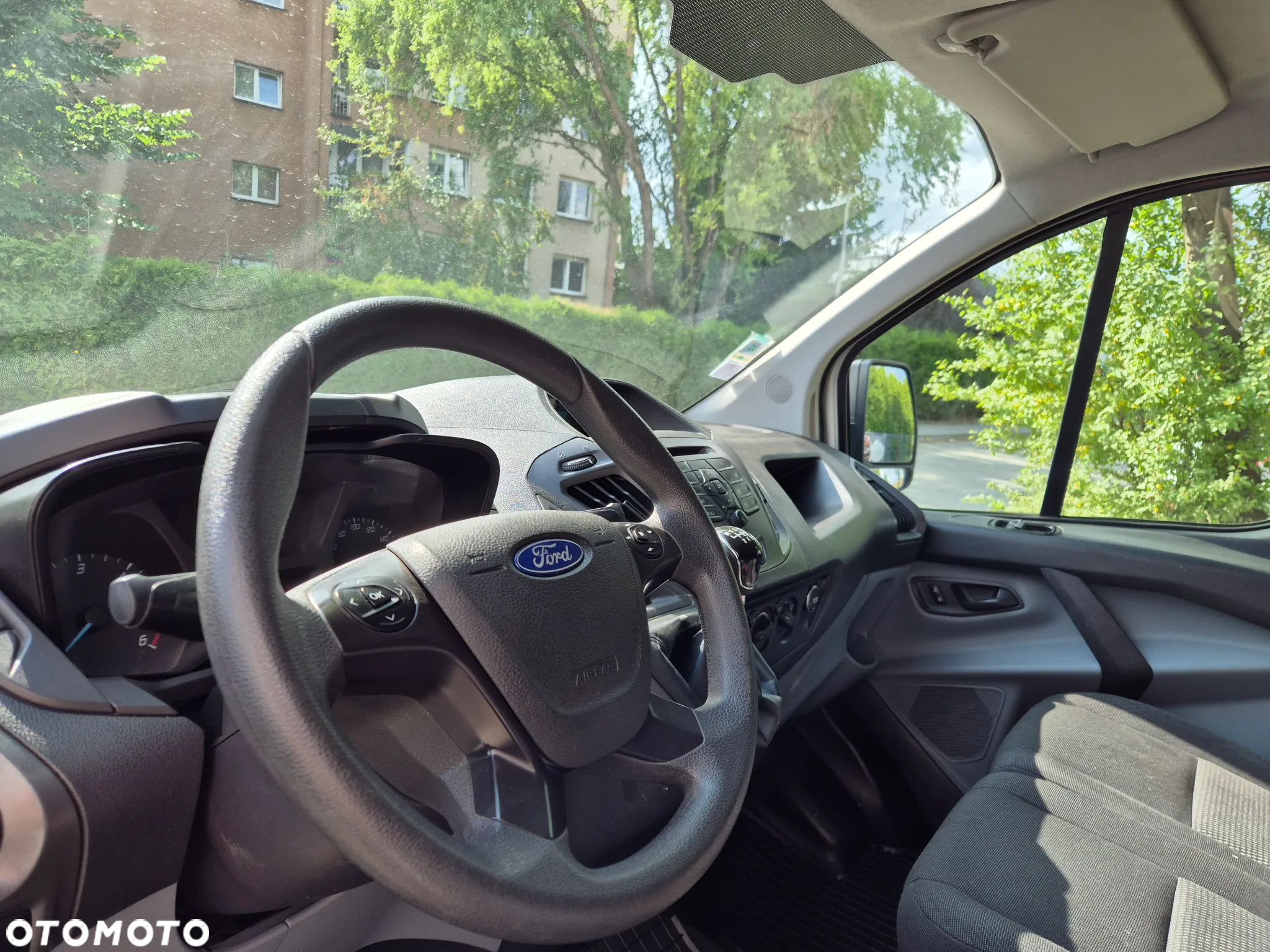 Ford Transit Custom - 11