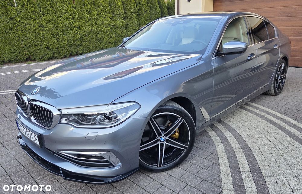BMW Seria 5 520d xDrive Luxury Line - 1