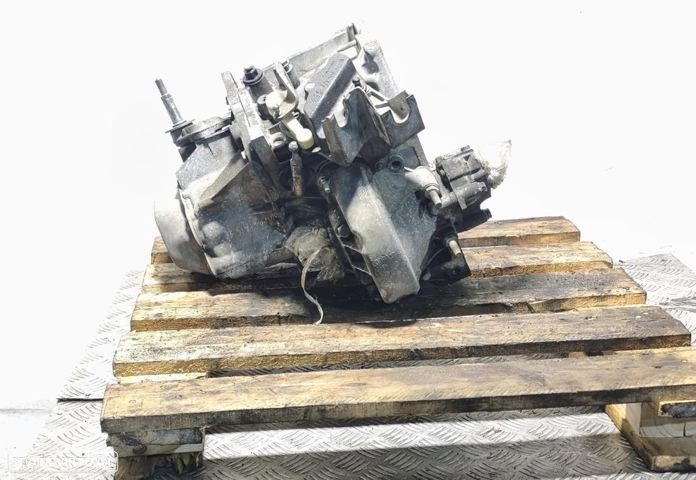 Caixa de velocidades manual  Usado PEUGEOT 308 SW 1.6 16V 20DP42 - 2