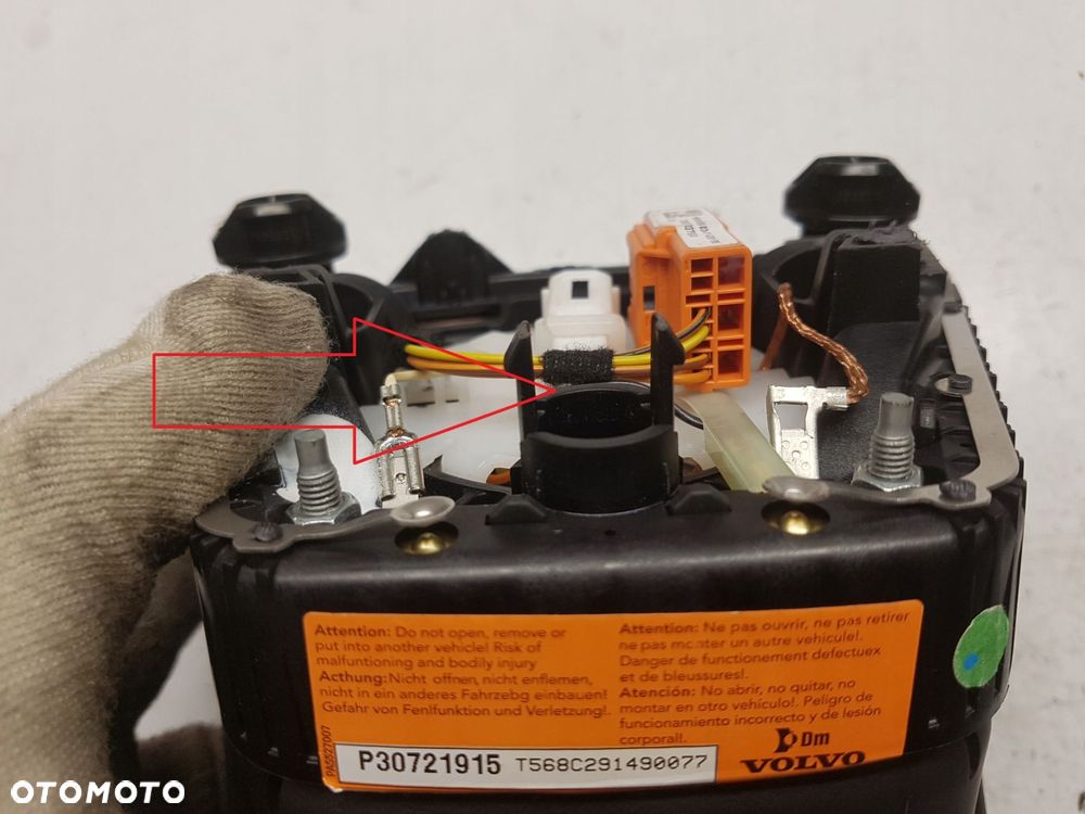 VOLVO V70 3 III 07-13r PODUSZKA AIRBAG KIEROWCY - 4