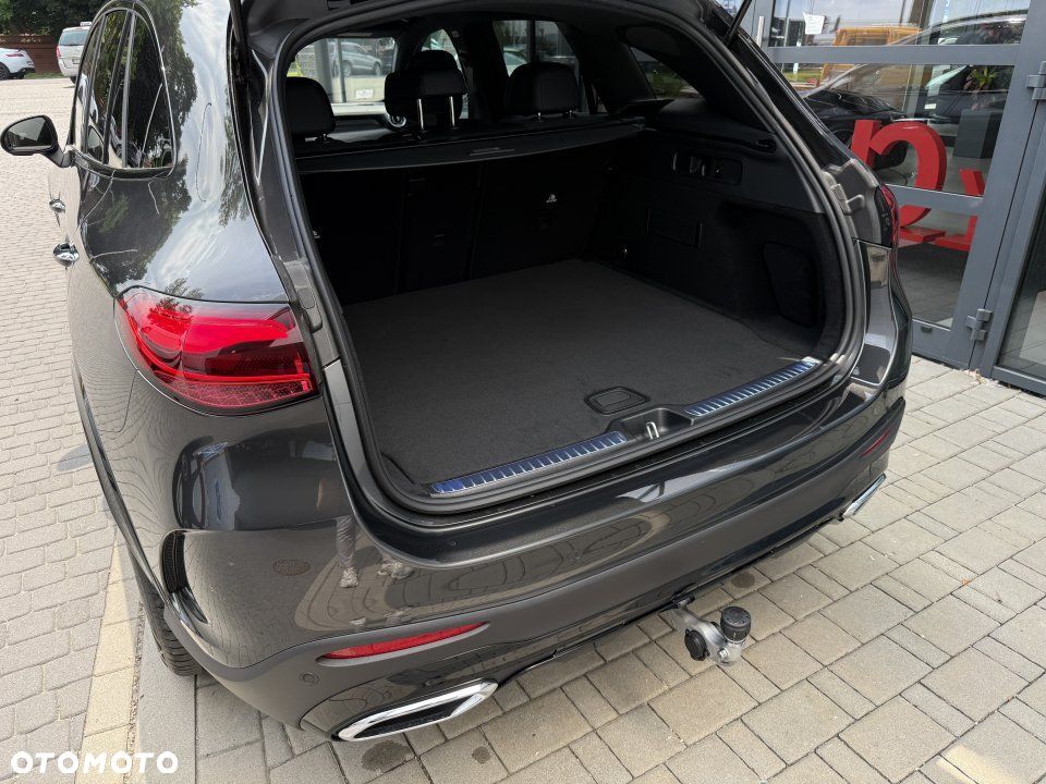 Mercedes-Benz GLC - 8
