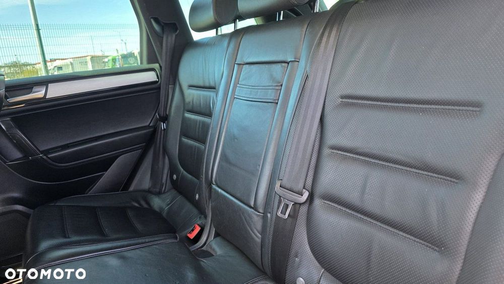 Volkswagen Touareg - 25