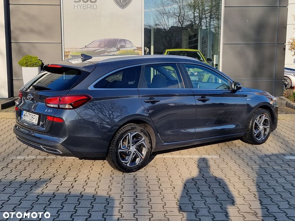 Hyundai i30 1.5 T-GDI 48V Smart - 12