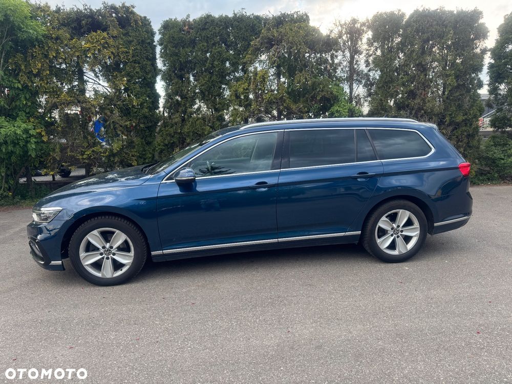 Volkswagen Passat Variant 2.0 TDI EVO Elegance DSG - 6