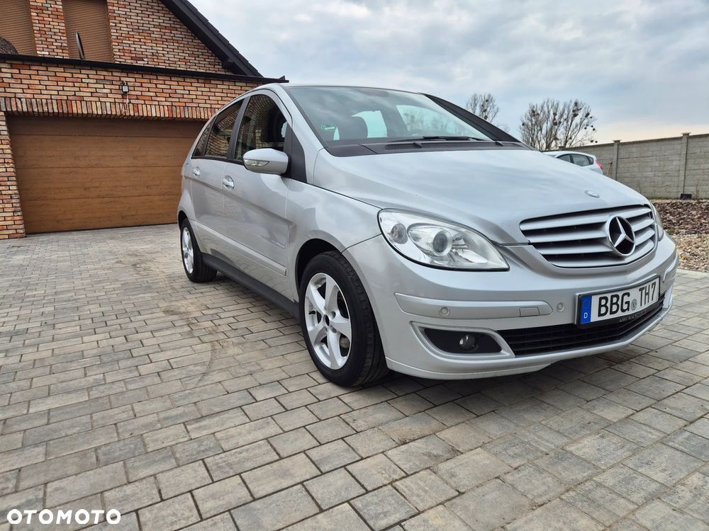Mercedes-Benz Klasa B 200 CDI Autotronic - 2