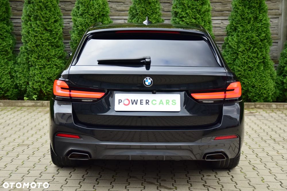 BMW Seria 5 520d xDrive M Sport sport - 9