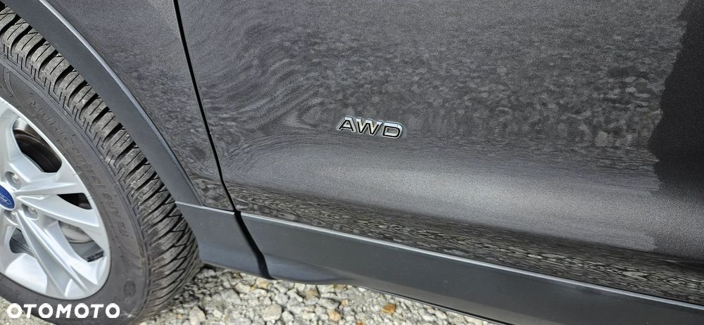 Ford Kuga 2.0 TDCi 4x4 Titanium - 11