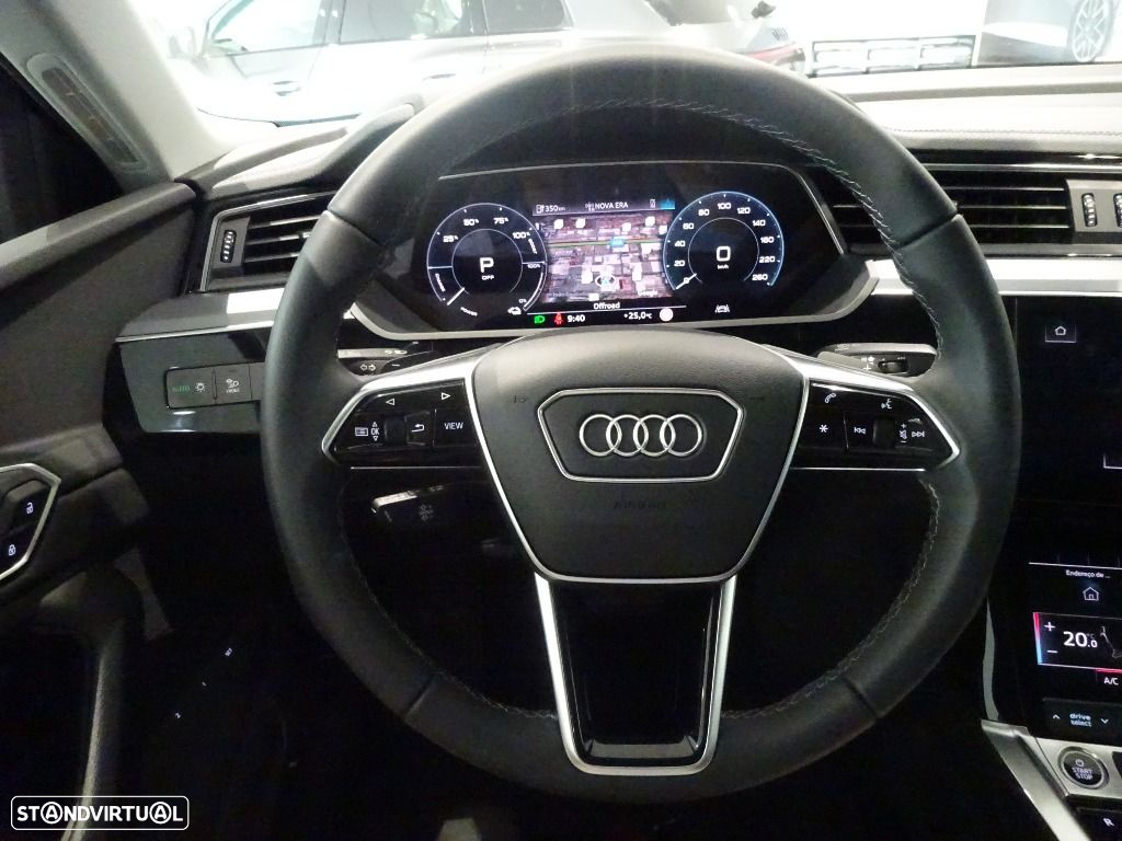Audi Q8 e-Tron Sportback - 14