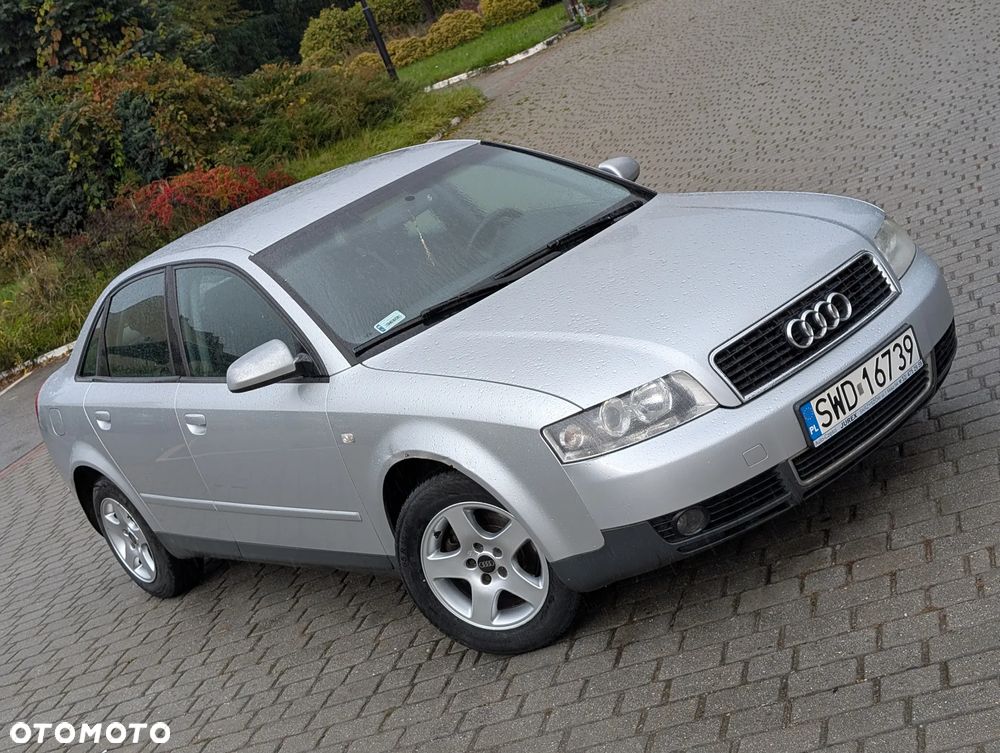 Audi A4 - 4