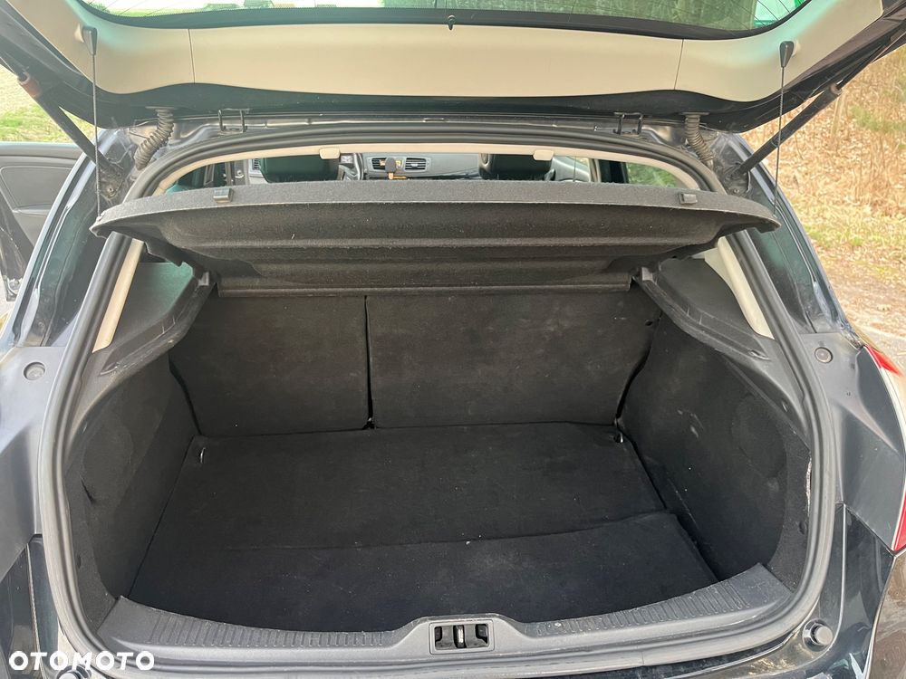 Renault Megane 1.5 dCi Bose - 8