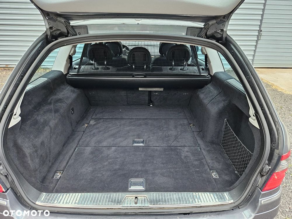Mercedes-Benz Klasa E 320 CDI Avantgarde - 29