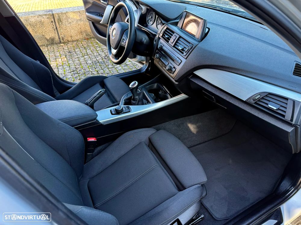 BMW 116 d EDynamics Line Sport - 24