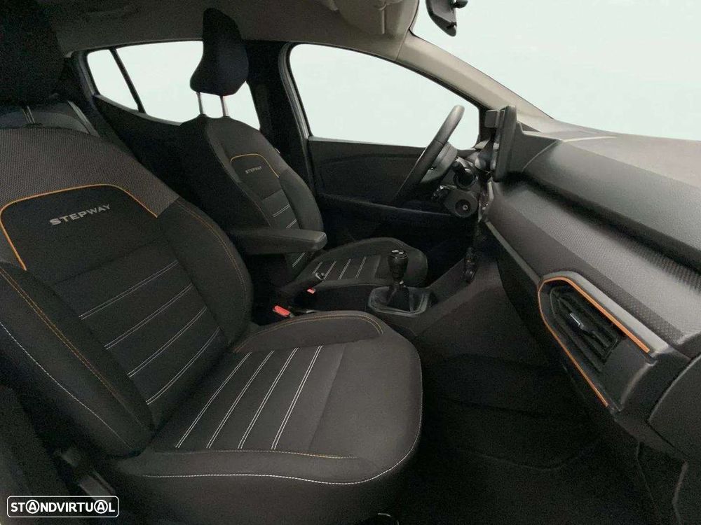 Dacia Sandero - 14