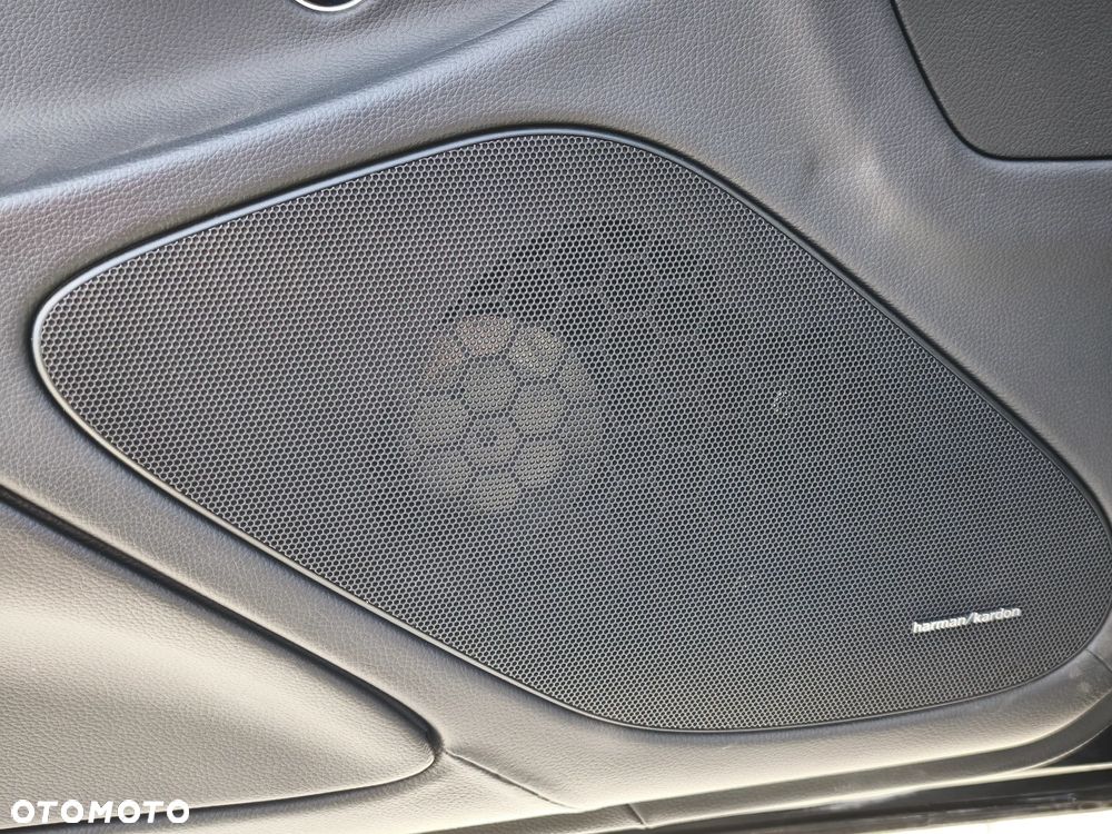 Mercedes-Benz SL 63 AMG SPEEDSHIFT MCT - 37