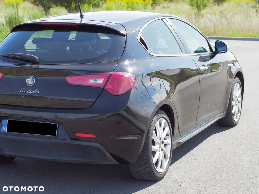 Alfa Romeo Giulietta 1.4 TB MultiAir Distinctive - 4
