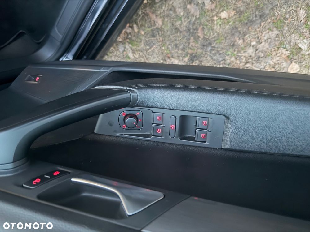 Volkswagen Passat 2.0 TDI DSG BlueMotion Technology Highline - 18