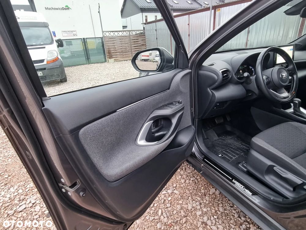 Toyota Yaris Cross - 22