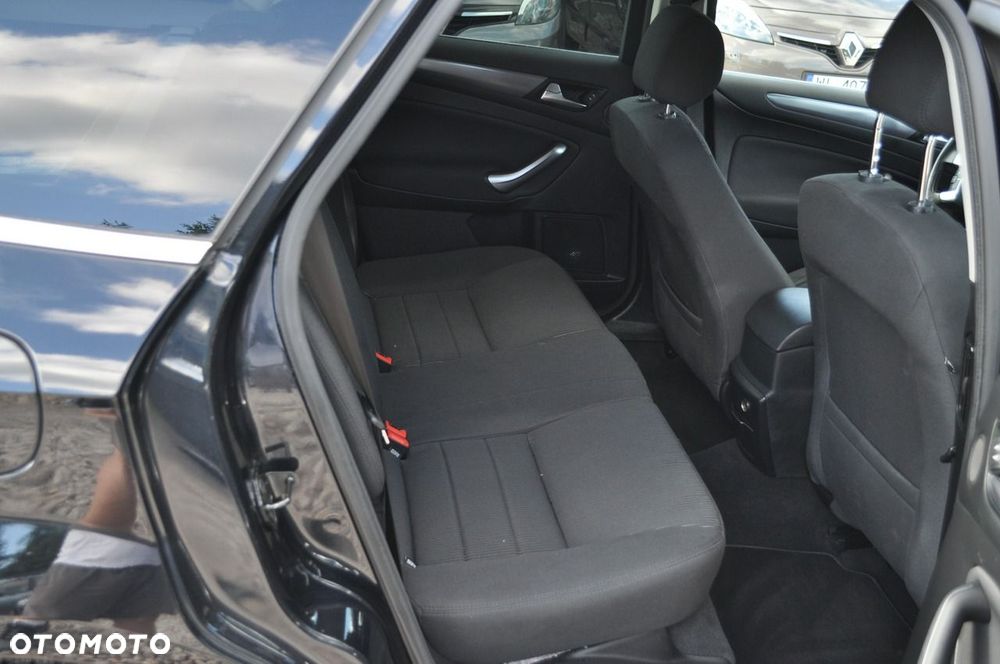 Ford Mondeo 2.0 Titanium - 32