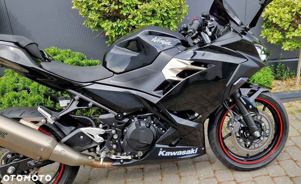 Kawasaki Ninja 400 - 19