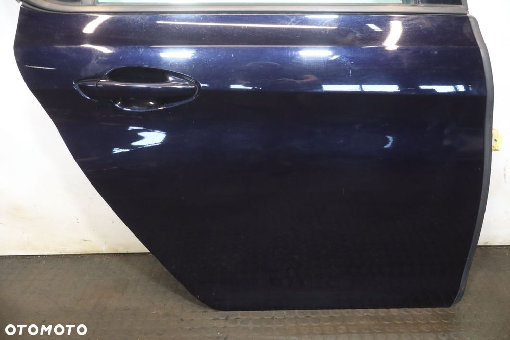 drzwi prawy tył - 6