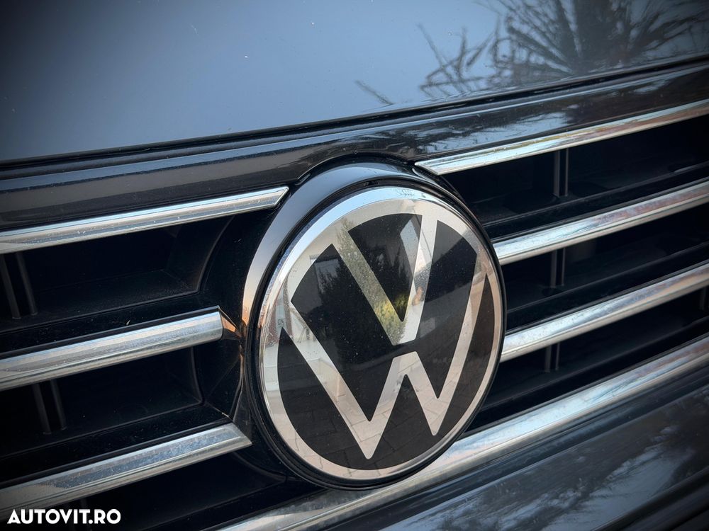Volkswagen Passat 2.0 TDI SCR DSG Highline - 29