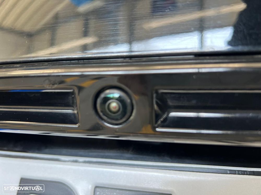 Peugeot e-2008 54 kWh Active - 23