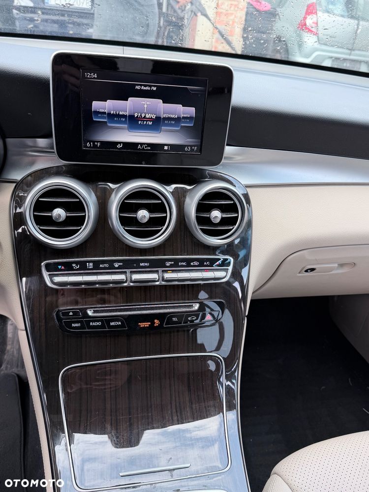 Mercedes-Benz GLC 300 4-Matic - 9