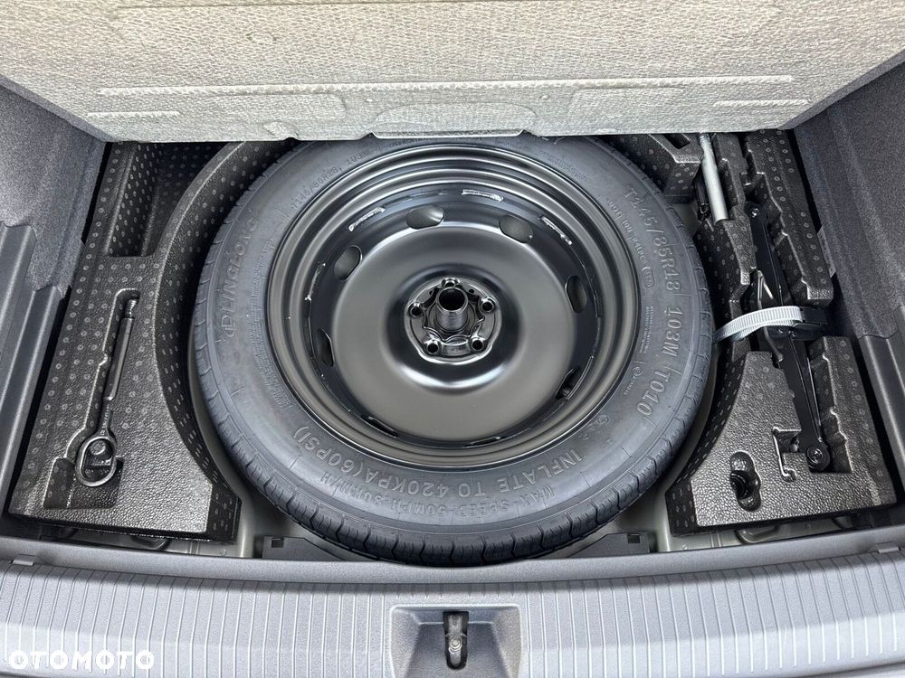 Volkswagen Tiguan - 22